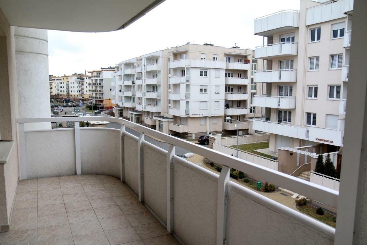 Apartament F&J #12 Торунь Экстерьер фото